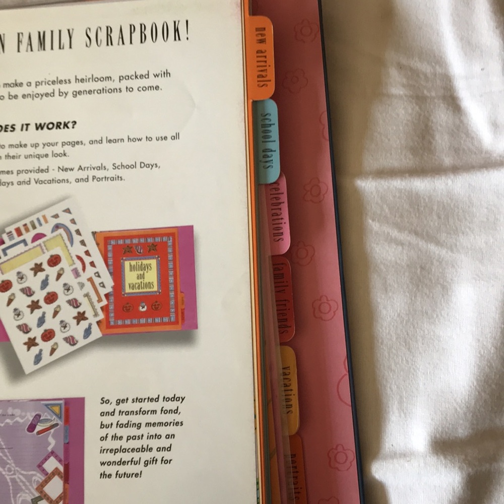 🚦Scrapbook - Picture 2 of 10